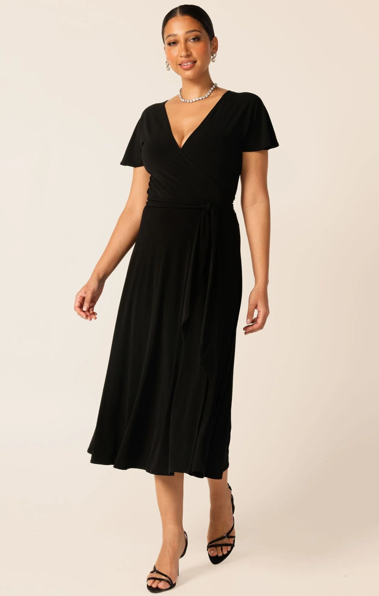 FLUTE SLEEVE REVERSE WRAP IN BLACK - Image 3