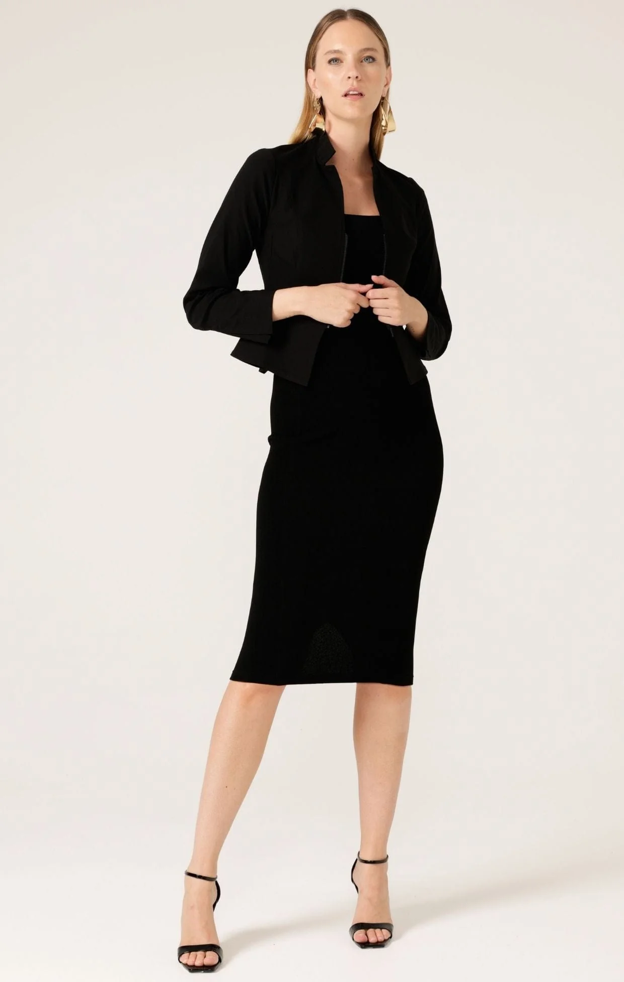FRONT ZIP PEPLUM JACKET IN BLACK - Image 4