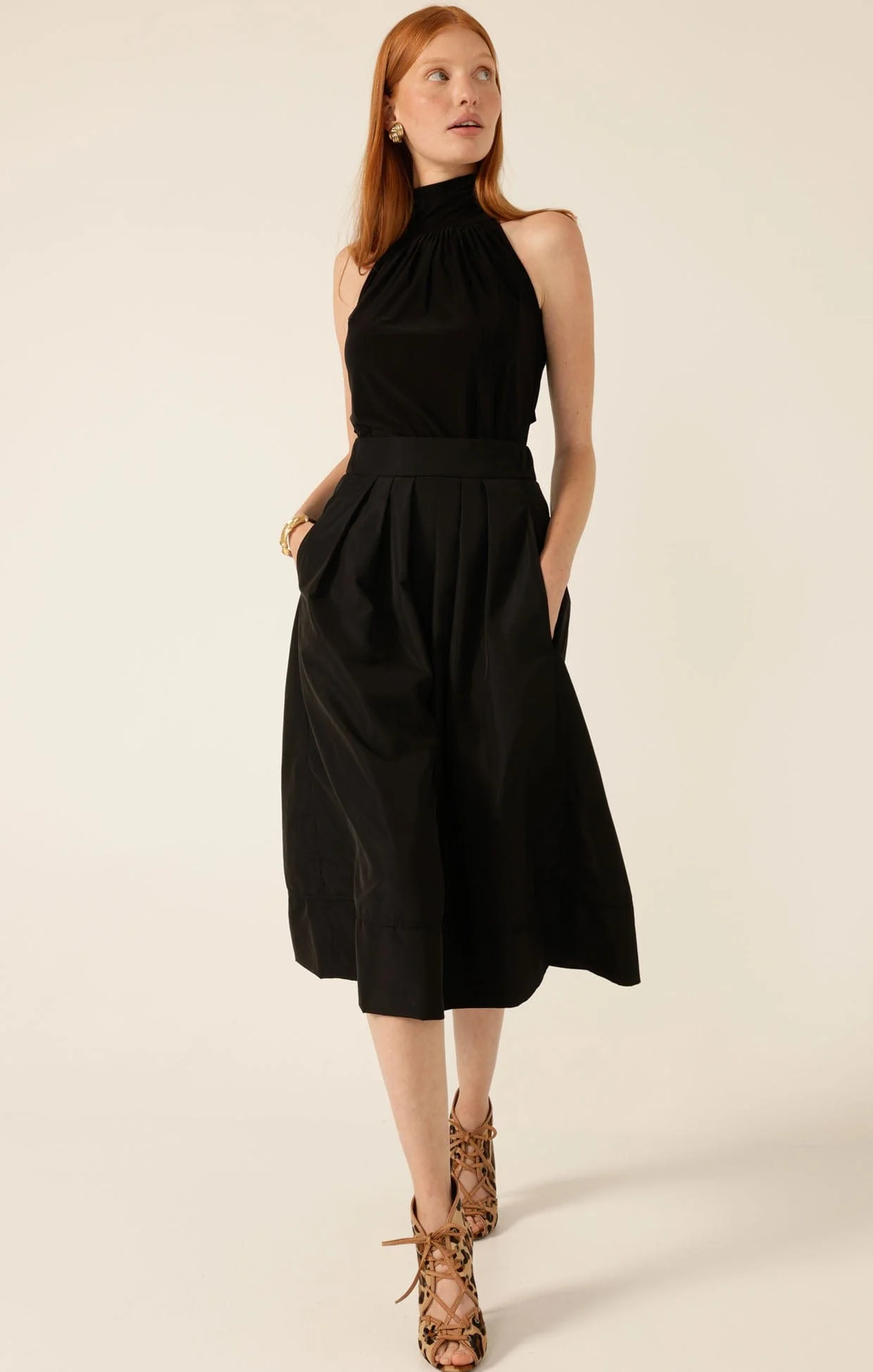 HIGH NECK TIE TOP IN BLACK - Image 7