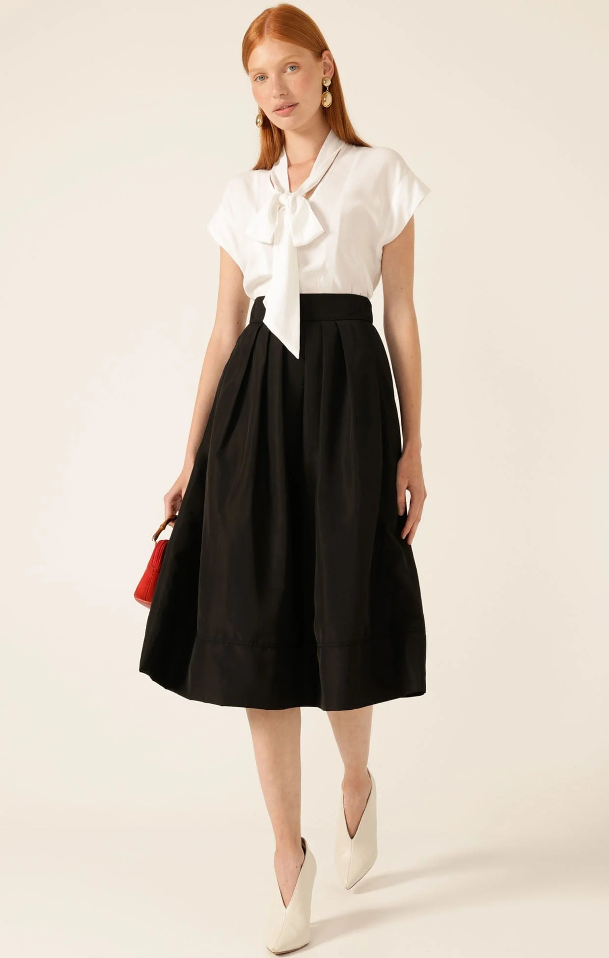 PLEATED A-LINE SKIRT IN BLACK - Image 6