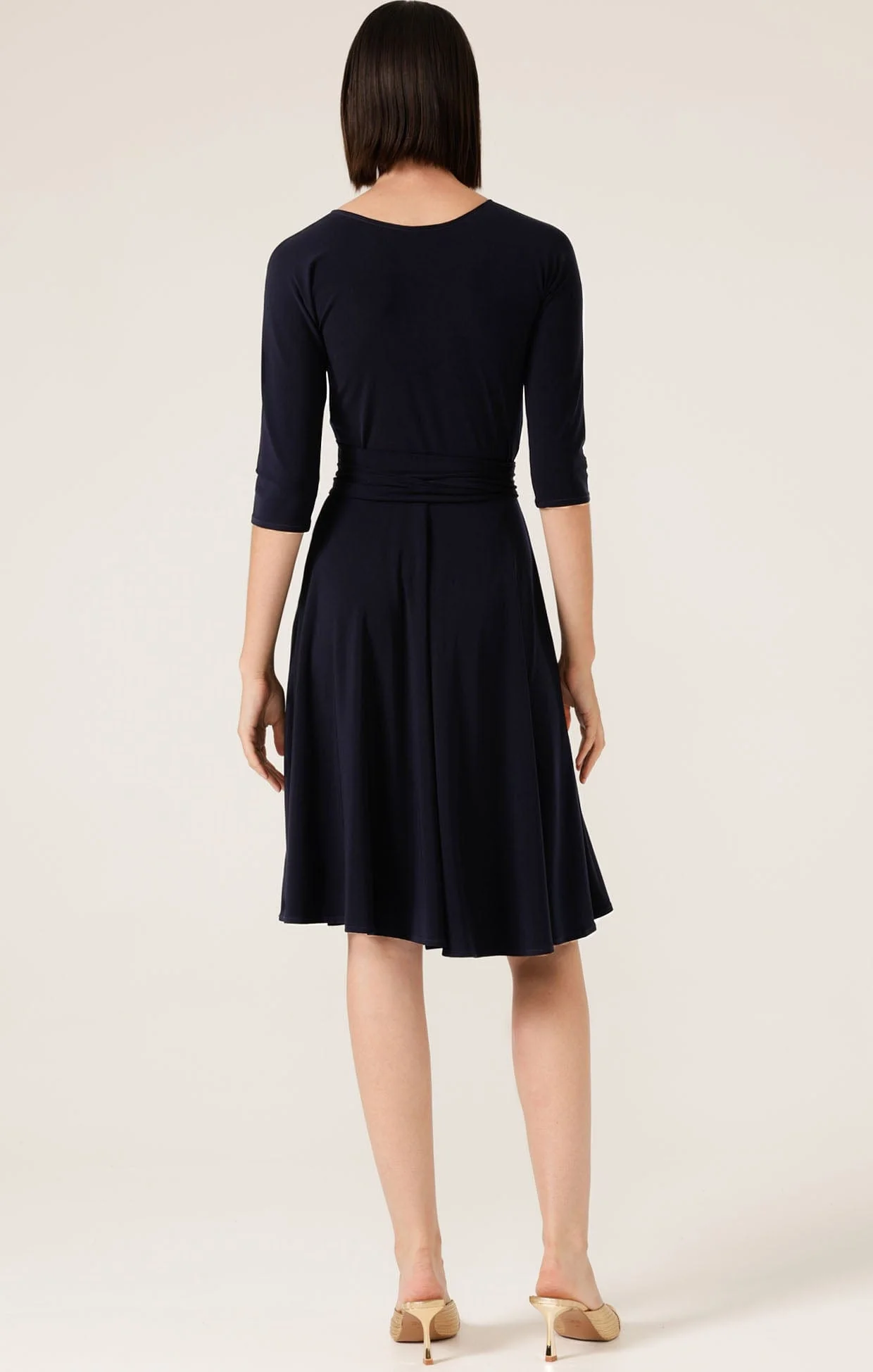 REVERSE WRAP DRESS IN NAVY - Image 7