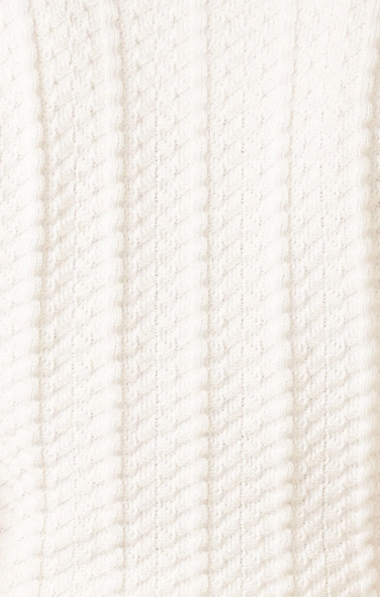 SHORT SLEEVE CHEVRON KNIT TOP IN IVORY - Image 11